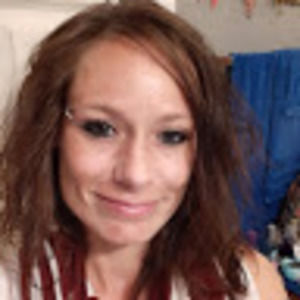 Meet your Posher, Denissa